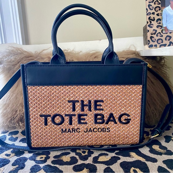 unbranded Handbags - Black & Tan mini Tote fashion bag